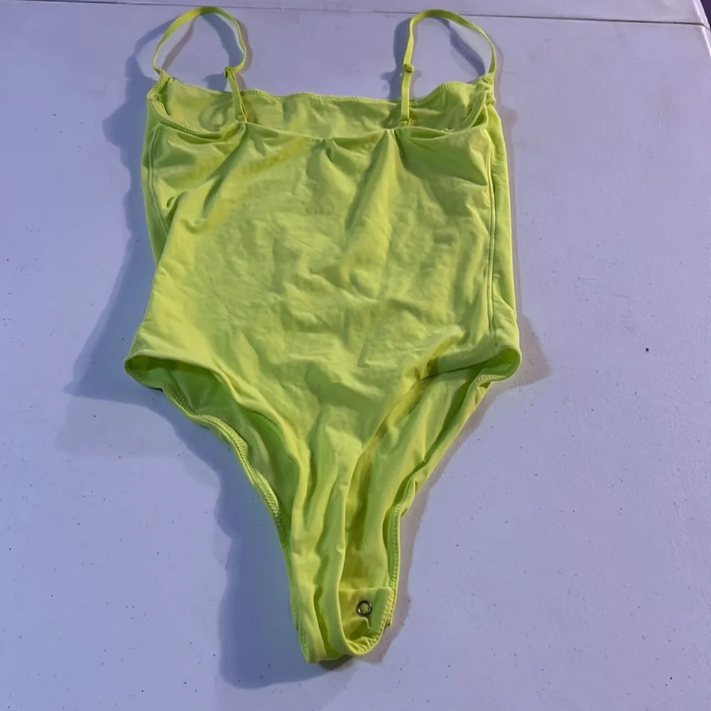 Skims• Tank Bodysuit • • Never Worn • XS• Green • - Picture 2 of 3